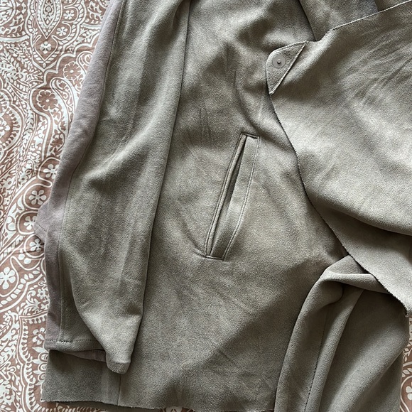 Blank NYC Waterfall Collar Sweater - Picture 4 of 6